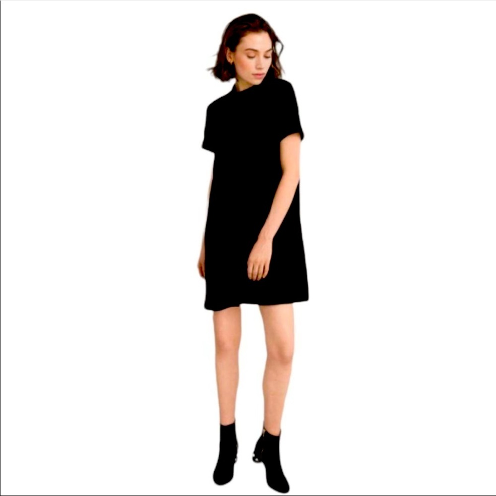 & Other Stories Black Crushed Velvet A-Line Short Sleeve Dress